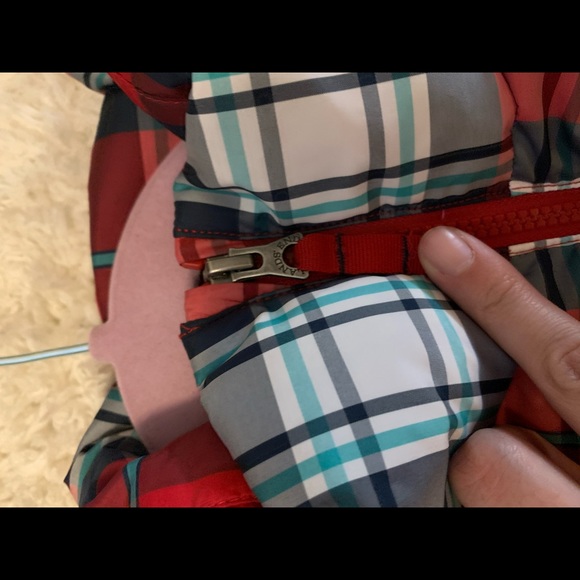 SOLD Ⓜ️ Land’s End Plaid Vest - Picture 3 of 6